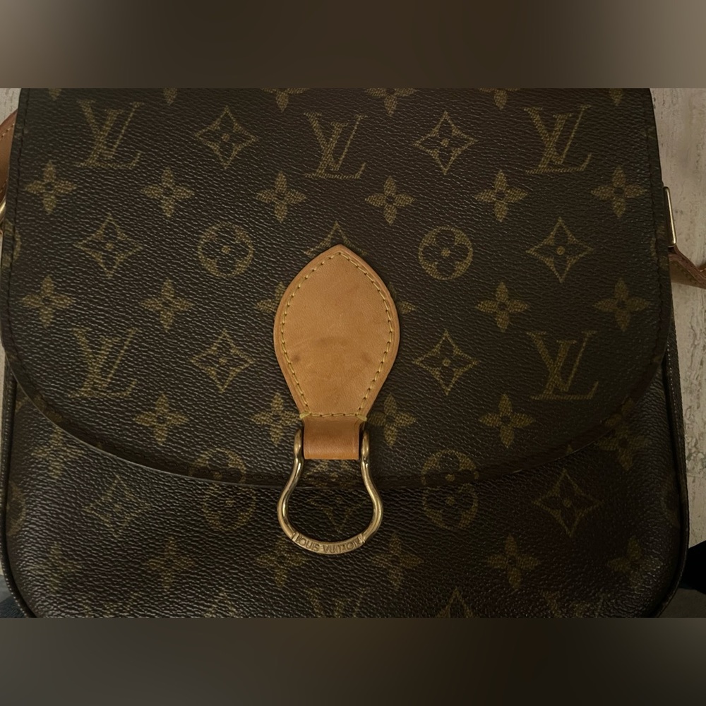 Authentic Louis Vuitton Monogram Saint Cloud GM
